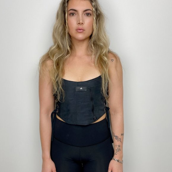 THE PAZ TANK - Picture 2 of 4